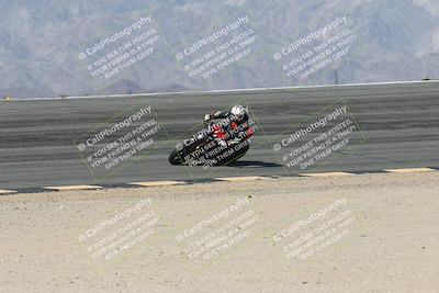 media/Oct-13-2025-Moto Forza (Mon) [[a66d839500]]/3-B Group/Session 2 (Bowl)/